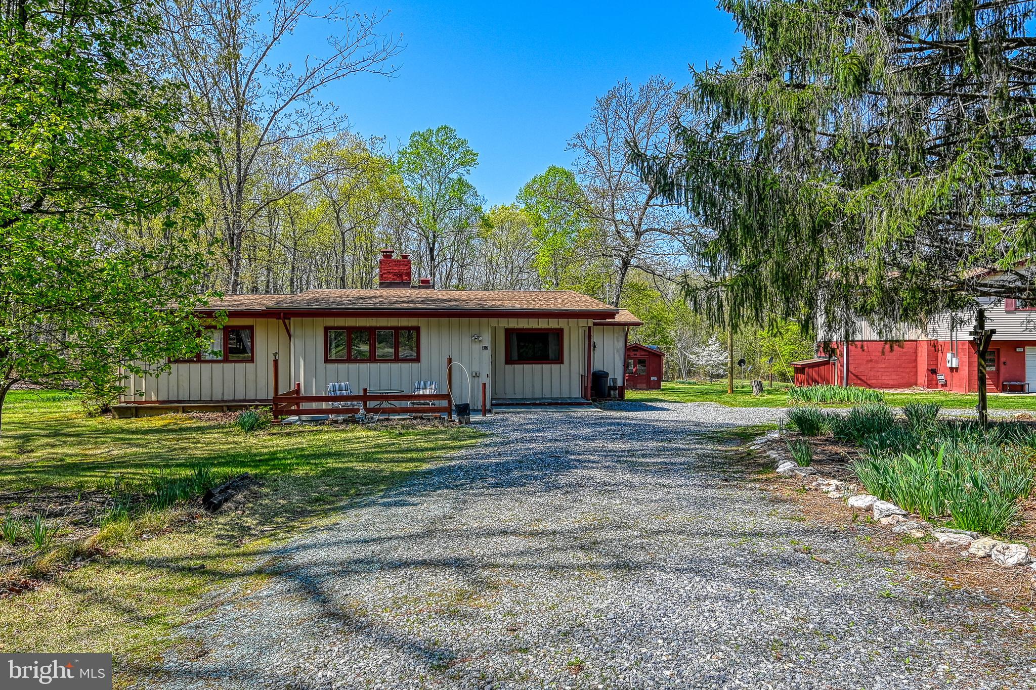 517 Doctors Road Louisa, VA 23093 - Photo 2 of 83 a front view of a house with a yard