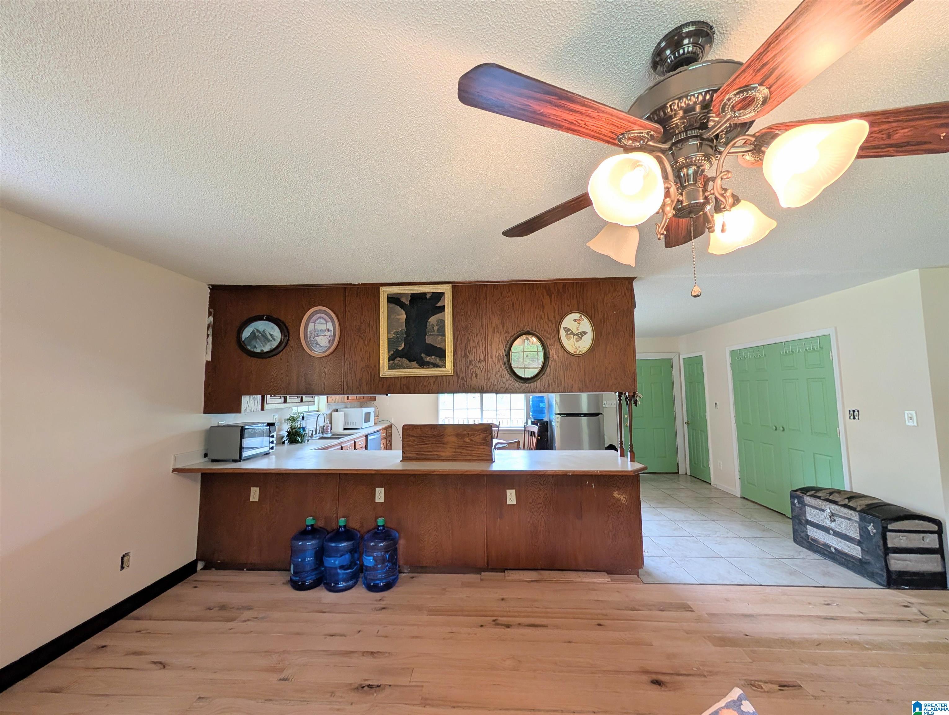 298 Barnes Road Bessemer, AL 35023 - Photo 7 of 42