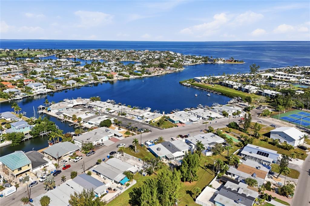 417 63rd Street Holmes Beach, FL 34217 - Photo 25 of 48 view of a city