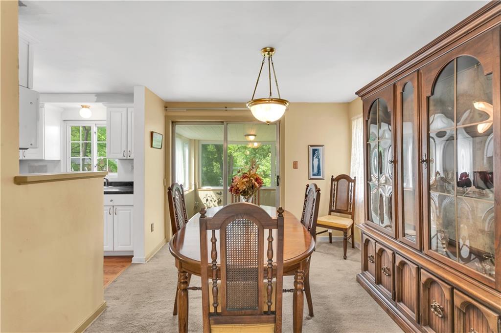 122 Spring Grove Road Pittsburgh, PA 15235 - Photo 12 of 25 Gallery Image 12