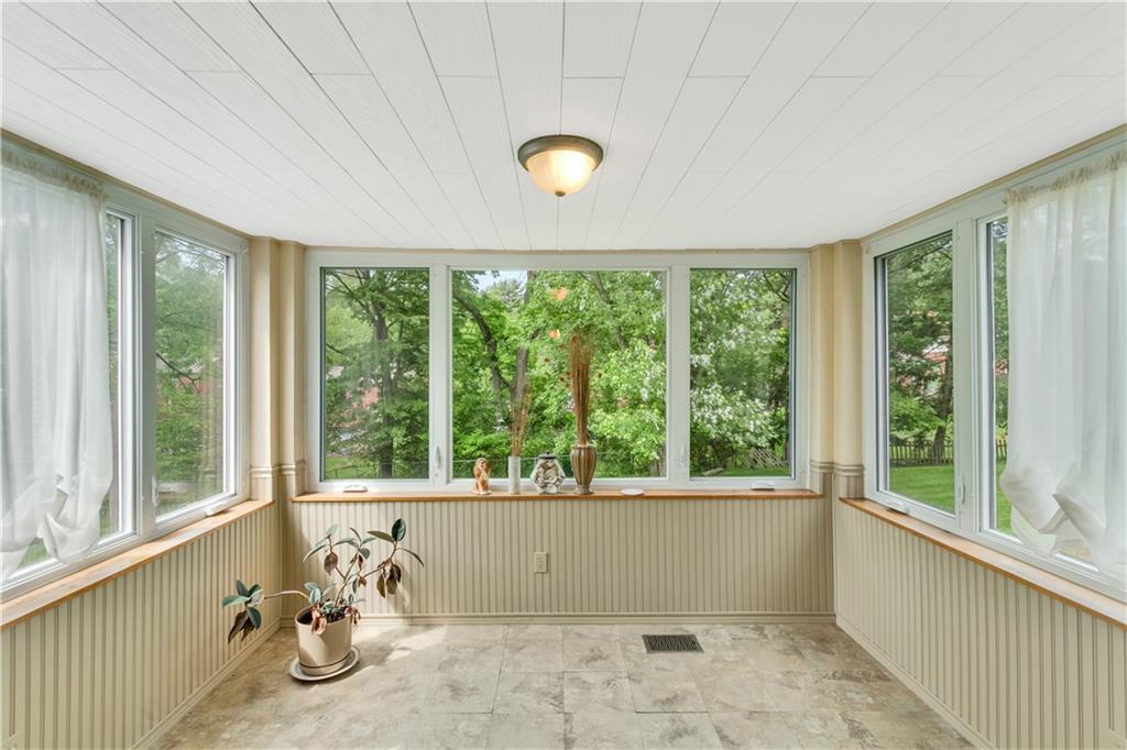 122 Spring Grove Road Pittsburgh, PA 15235 - Photo 19 of 25 Relaxing Sun Room off dining room