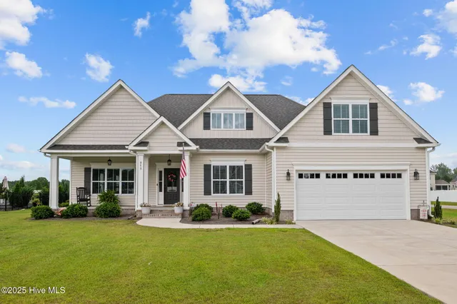 $484,000 | 975 Whiskey Court, Grimesland, NC 27837