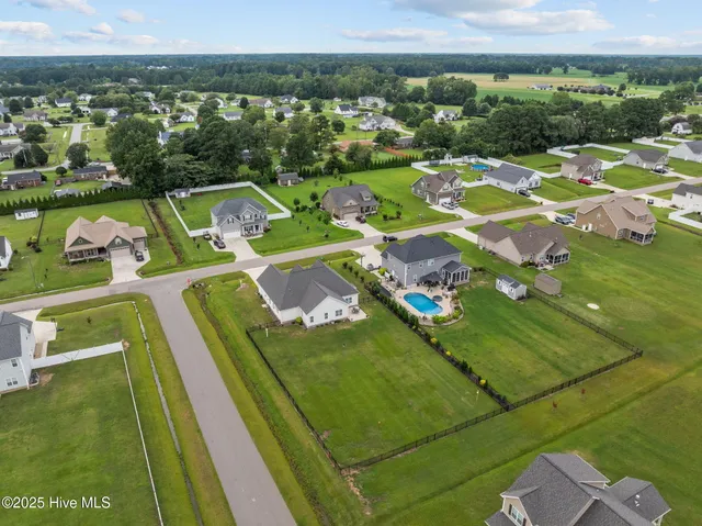 $484,000 | 975 Whiskey Court, Grimesland, NC 27837