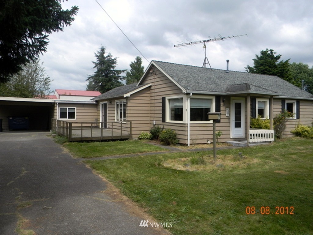 2468 East Pole Road Everson, WA 98247 - Photo 2 of 10