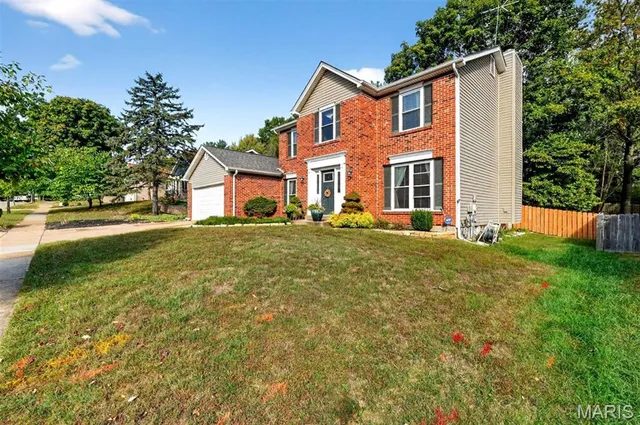 $434,900 | 16621 Green Pines Drive, Wildwood, MO 63011