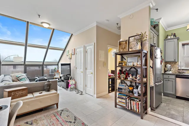 $3,000 | 301 Monroe Street, Unit 5L, Hoboken, NJ 07030