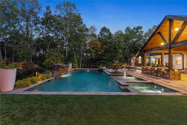 $1,000,000 | 255 Reece Road, Dawsonville, GA 30534