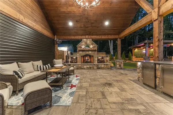 $1,000,000 | 255 Reece Road, Dawsonville, GA 30534