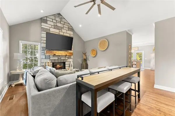 $1,000,000 | 255 Reece Road, Dawsonville, GA 30534