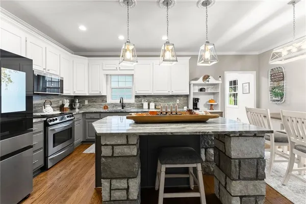 $1,000,000 | 255 Reece Road, Dawsonville, GA 30534