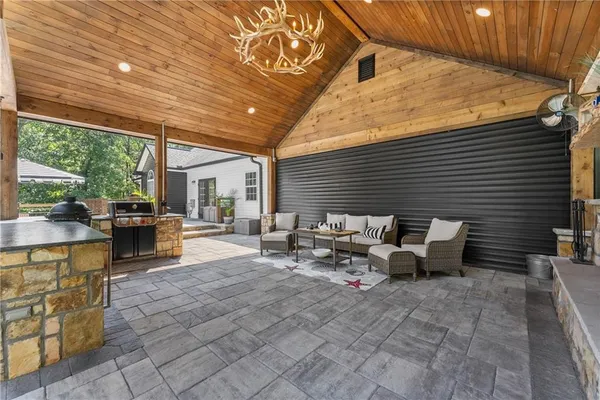 $1,000,000 | 255 Reece Road, Dawsonville, GA 30534