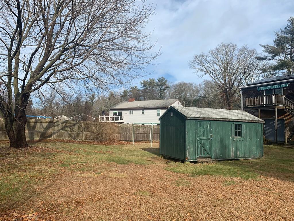 45 Gammons Road Acushnet, MA 02743 - Photo 31 of 42