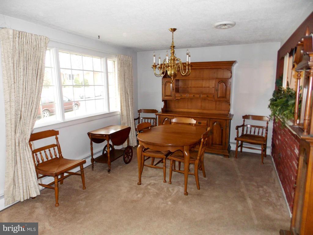 1219 Berkwood Road Baltimore, MD 21237 - Photo 5 of 29 Dining Room