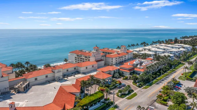 $4,000 | 3230 South Ocean Boulevard, Unit A602, Palm Beach, FL 33480