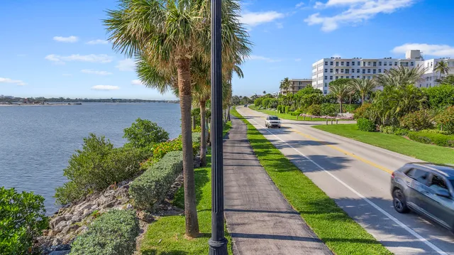 $4,000 | 3230 South Ocean Boulevard, Unit A602, Palm Beach, FL 33480