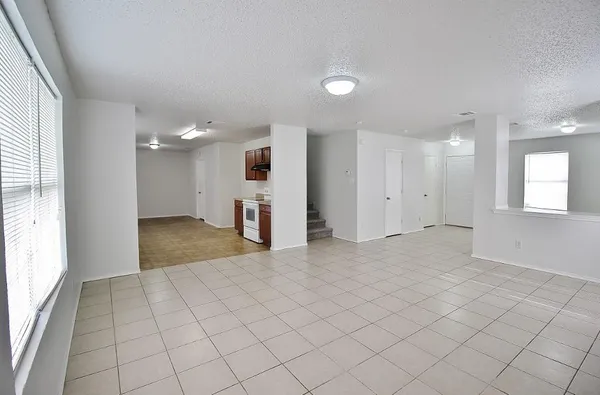 $1,995 | 3325 Tioga Street, Dallas, TX 75241