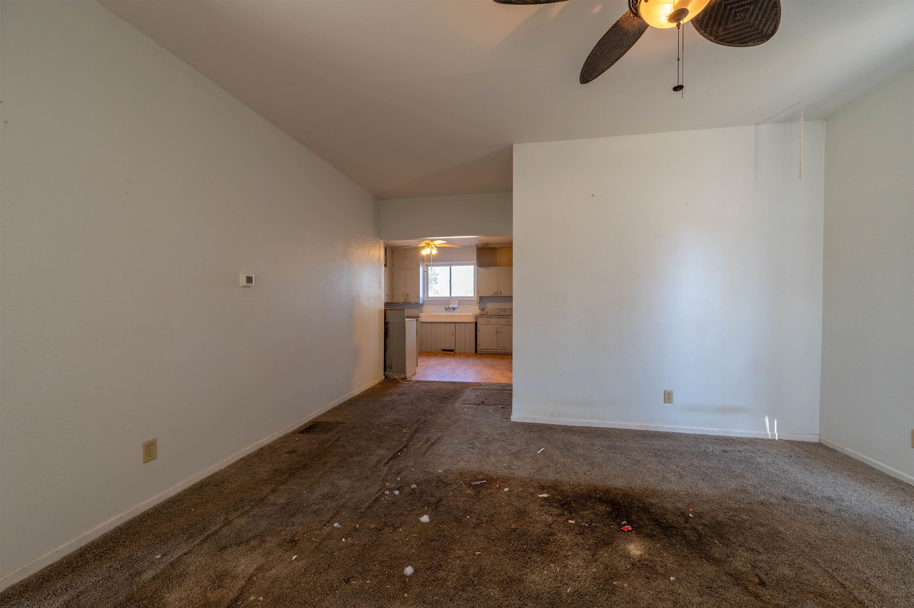 502 East Brayton Road Mount Morris, IL 61054 - Photo 9 of 19 an empty room with closet and windows