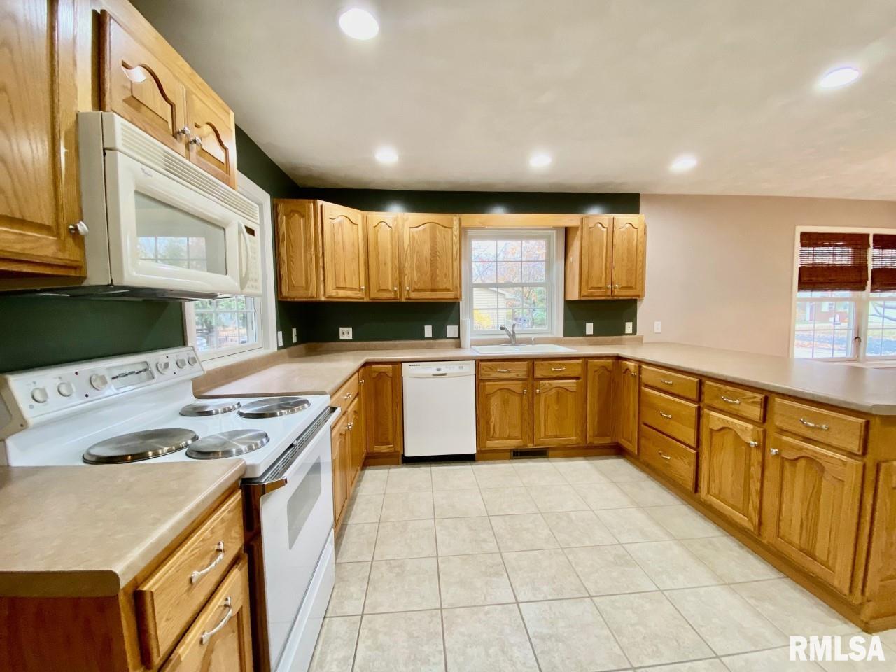 3107 East Rene Avenue Chillicothe, IL 61523 - Photo 13 of 43 Gallery Image 13