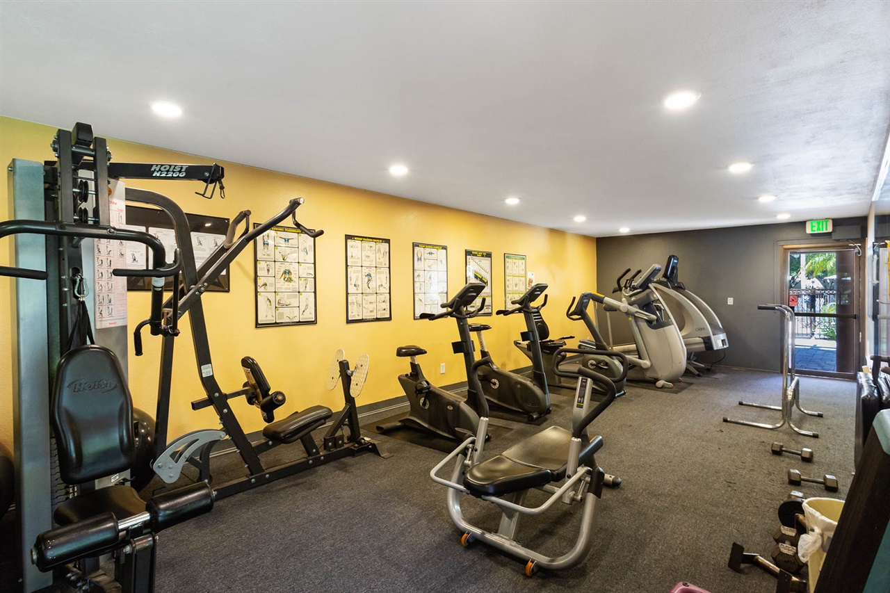 5922 Rancho Mission Road, Unit 72 San Diego, CA 92108 - Photo 22 of 25