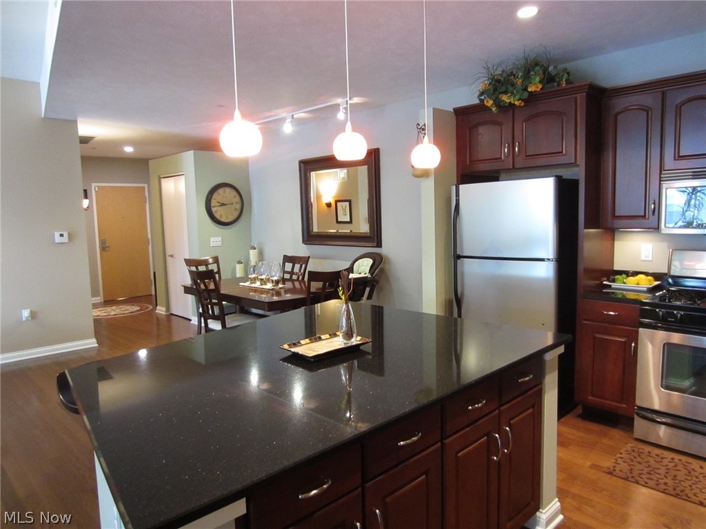 2079 Random Road, Unit 101 Cleveland, OH 44106 - Photo 26 of 26 Gallery Image 26