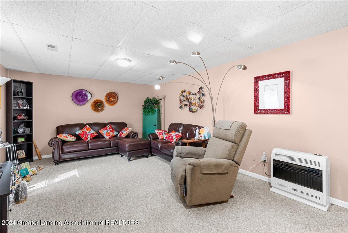 16730 Jerry Road Lansing, MI 48906 - Photo 24 of 47 34-Media Jett - 02