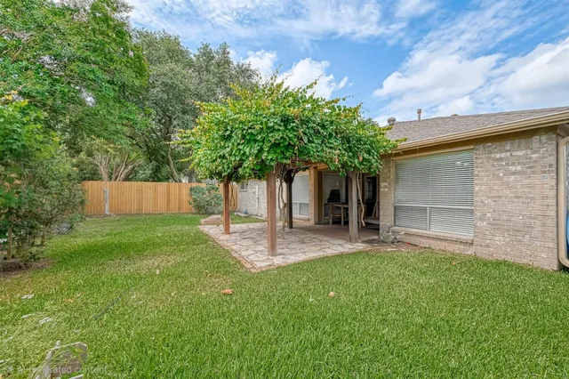 $309,000 | 1235 Summer Park Lane, Katy, TX 77450