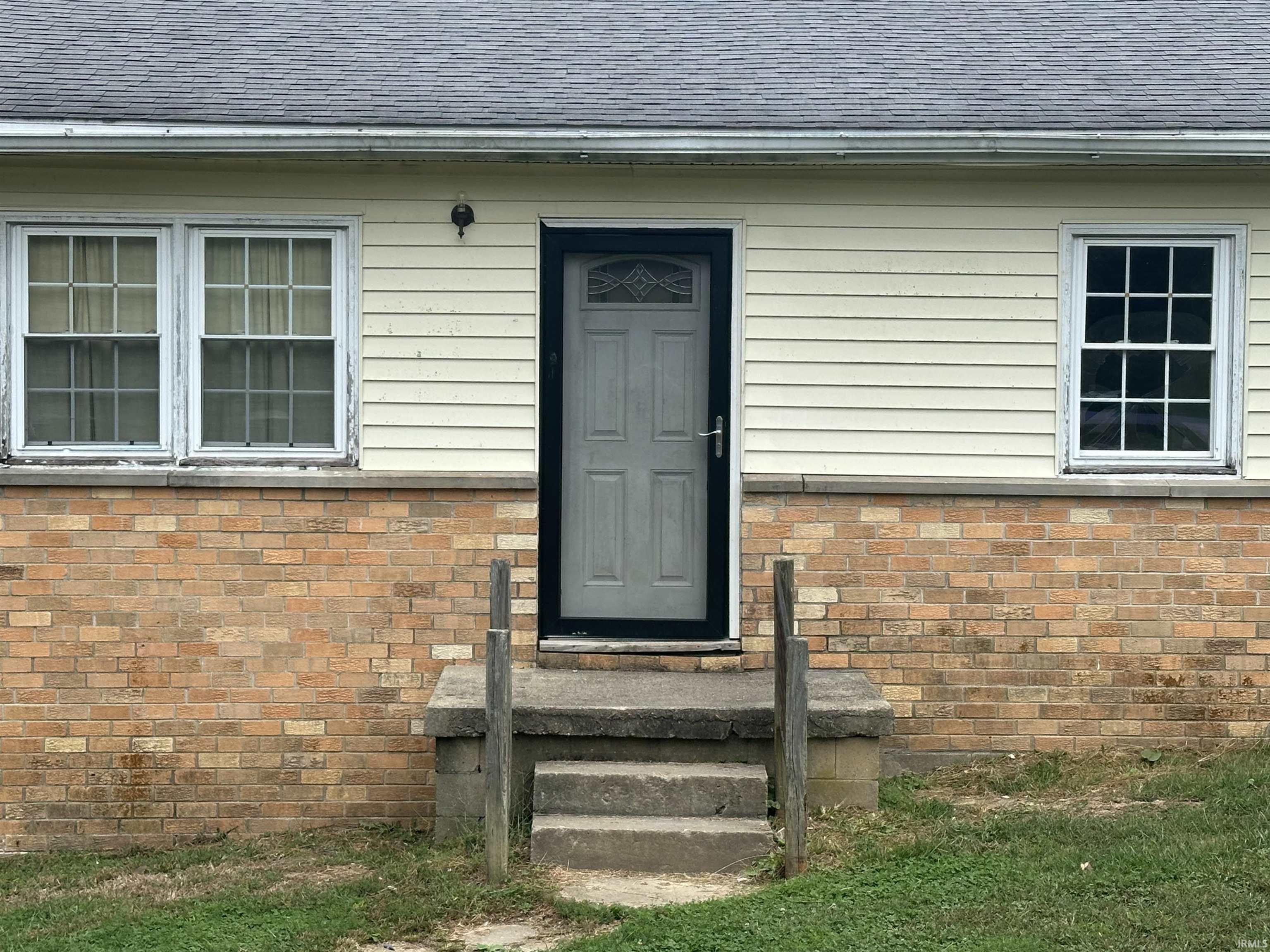 4255 East Farr Road Bloomington, IN 47408 - Photo 5 of 29