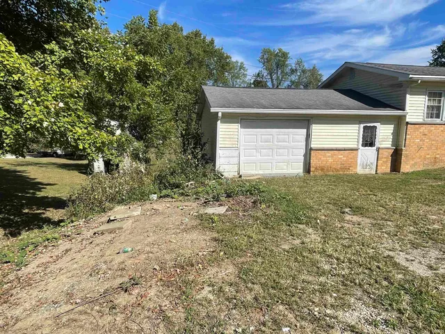 $189,500 | 4255 East Farr Road, Bloomington, IN 47408