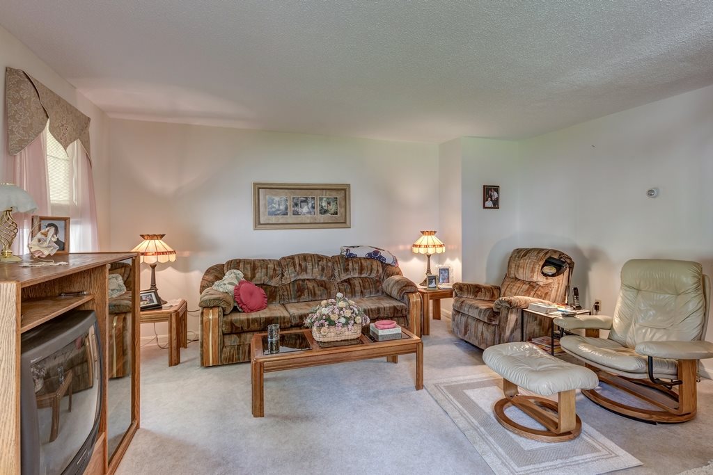 93 Great Brook Road, Unit 93 Milford, NH 03055 - Photo 14 of 40