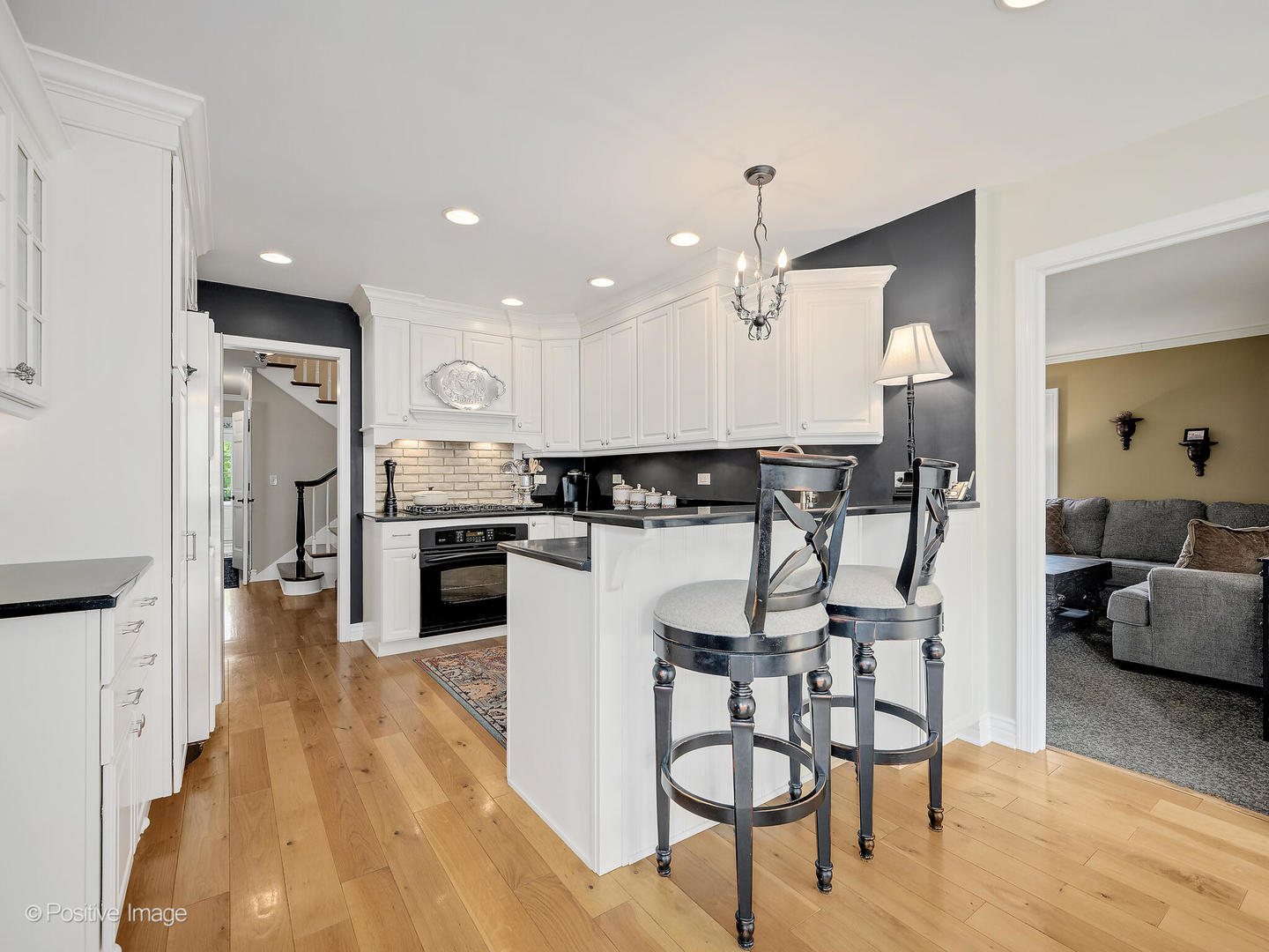 1401 Sussex Road Naperville, IL 60540 - Photo 11 of 45 Gallery Image 11
