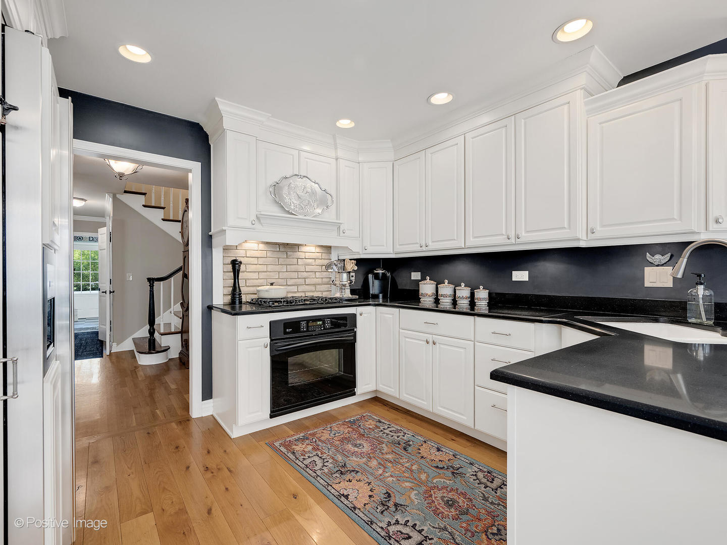 1401 Sussex Road Naperville, IL 60540 - Photo 12 of 45 Gallery Image 12