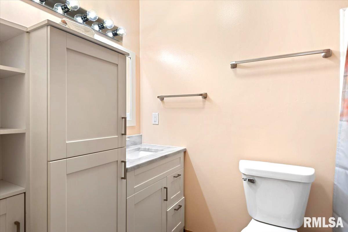 1116 Bolin Court Springfield, IL 62703 - Photo 12 of 27