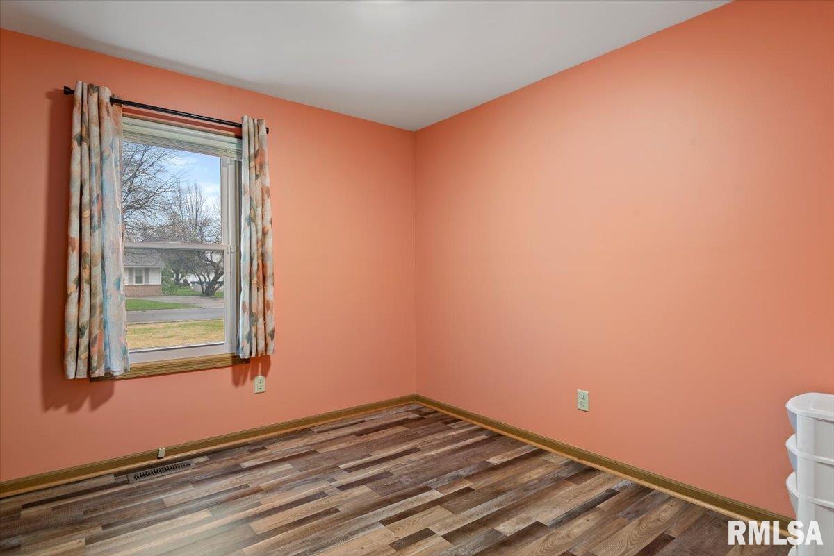 1116 Bolin Court Springfield, IL 62703 - Photo 19 of 27