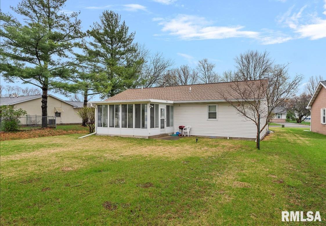 1116 Bolin Court Springfield, IL 62703 - Photo 24 of 27