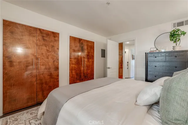 $3,598 | 1200 Pacific Coast Highway, Unit 108, Huntington Beach, CA 92648