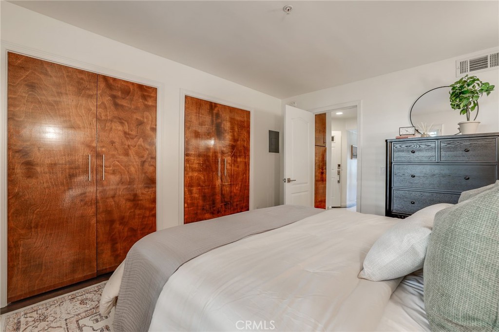 1200 Pacific Coast Highway, Unit 108 Huntington Beach, CA 92648 - Photo 13 of 15