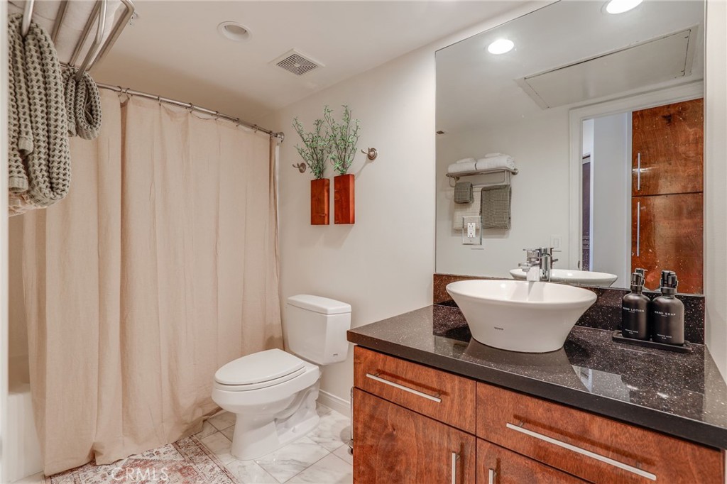 1200 Pacific Coast Highway, Unit 108 Huntington Beach, CA 92648 - Photo 14 of 15