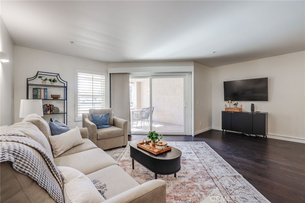 1200 Pacific Coast Highway, Unit 108 Huntington Beach, CA 92648 - Photo 8 of 15