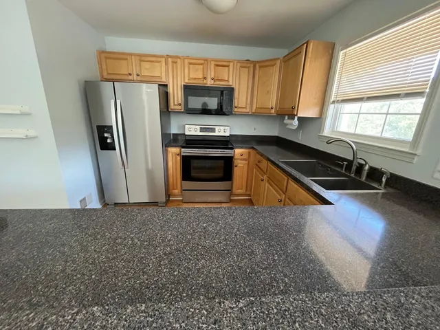 $3,000 | 2815 Barclay Way, Ann Arbor, MI 48105