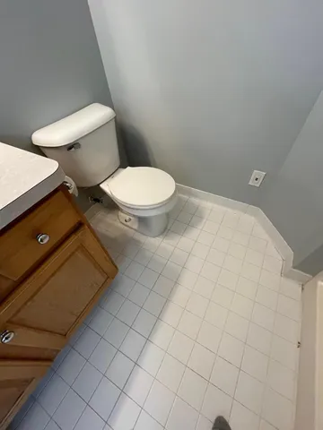 $3,000 | 2815 Barclay Way, Ann Arbor, MI 48105