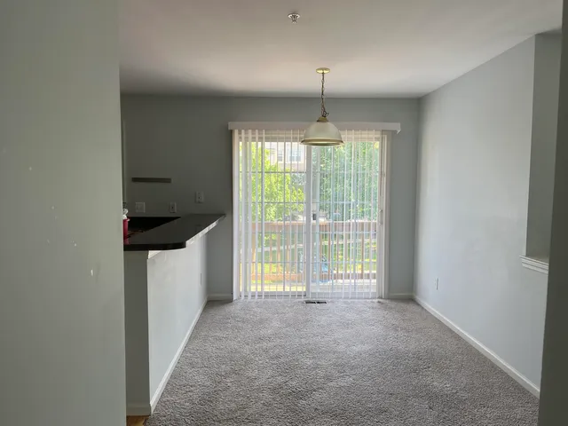 $3,000 | 2815 Barclay Way, Ann Arbor, MI 48105