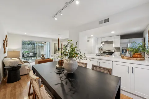 $575,000 | 24 Roundtree Boulevard, San Rafael, CA 94903