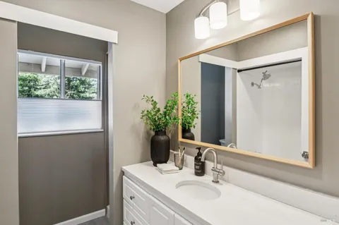 $575,000 | 24 Roundtree Boulevard, San Rafael, CA 94903