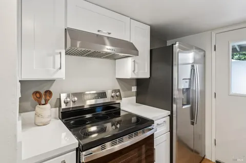 $575,000 | 24 Roundtree Boulevard, San Rafael, CA 94903