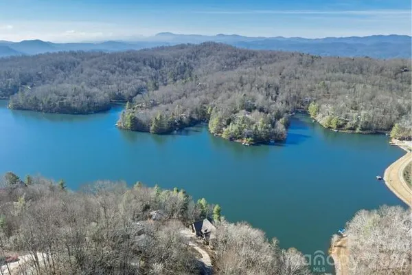 $2,190,000 | 333 Kanasdatsi Drive, Brevard, NC 28712
