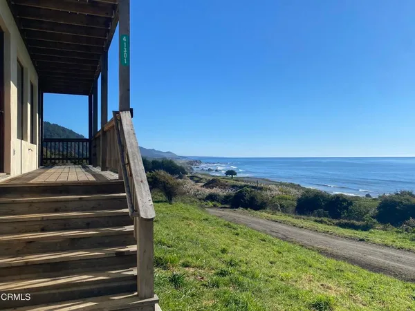 $1,365,000 | 41301 Seascape Drive, Westport, CA 95488