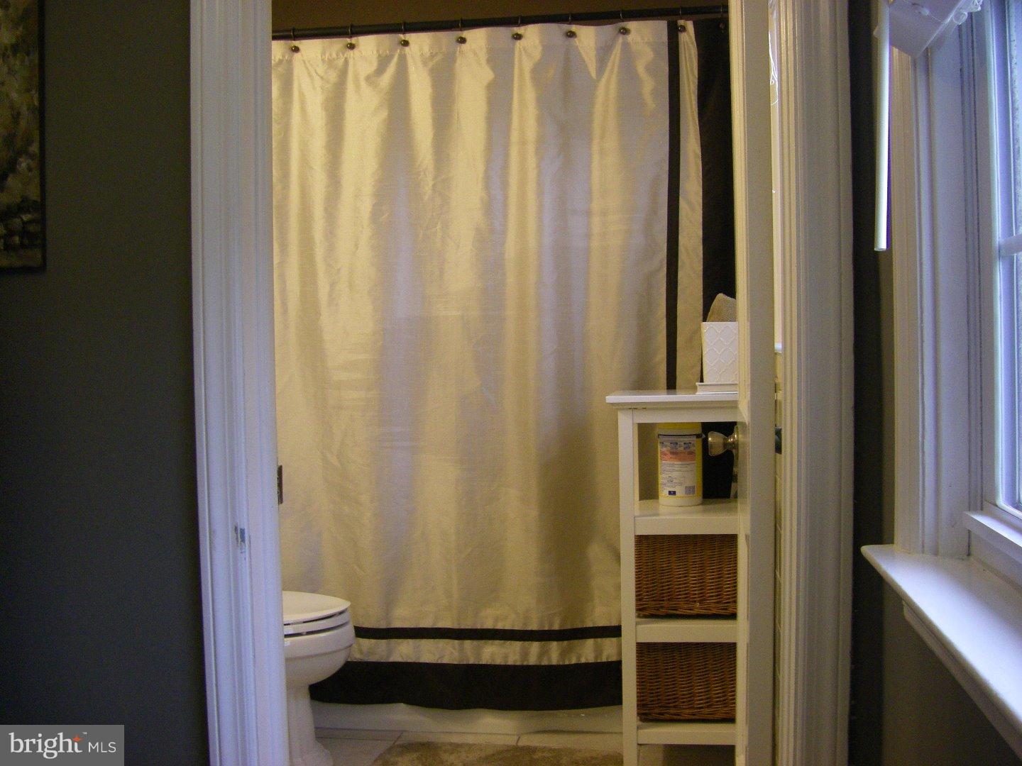 329 Avon Road Springfield, PA 19064 - Photo 19 of 25