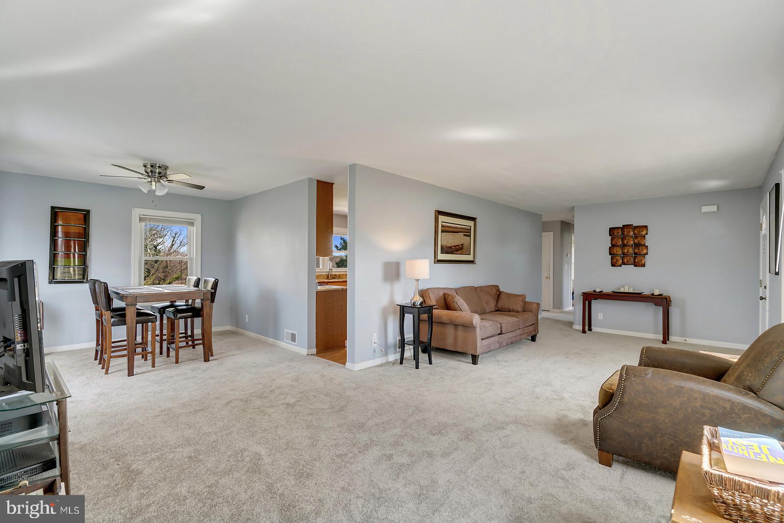 8485 Lees Ridge Road Warrenton, VA 20186 - Photo 3 of 34 MAIN LEVEL
