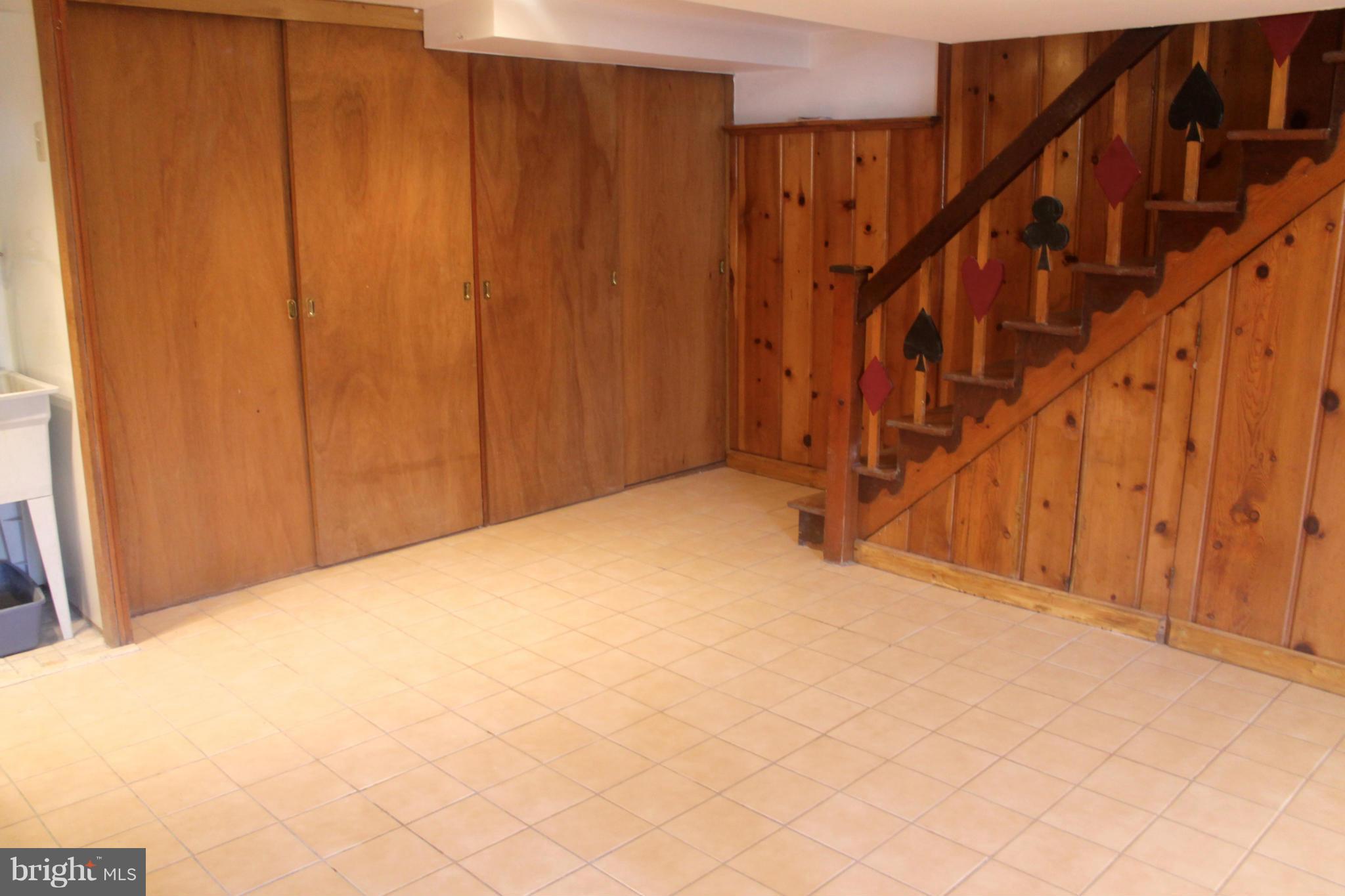 718 Charing Cross Road Baltimore, MD 21229 - Photo 21 of 30 Basement