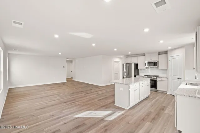 $319,995 | 1774 Piney Creek Road Northeast, Bolivia, NC 28422